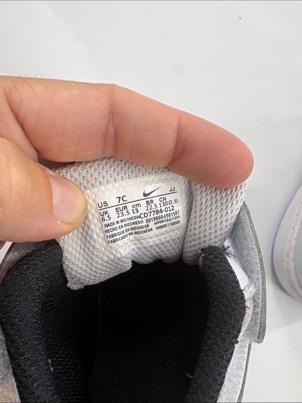 Nike Court Borough Mid 2 toddler sneakers in grey/white/blue. 7C - Picture 5 of 5